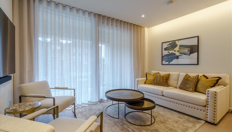 1 bed property in Garrett Mansions , West End Gate, London